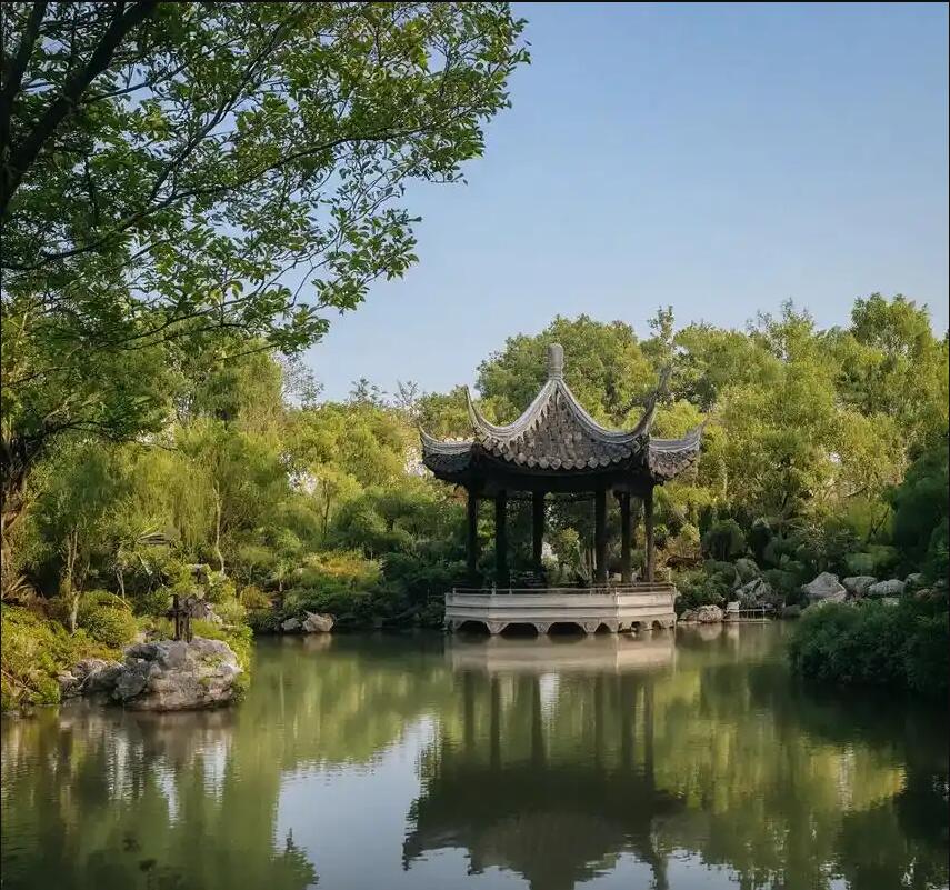 雨花区秋翠健康有限公司